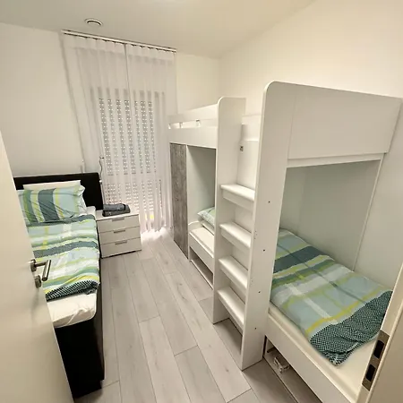 Neue, Moderne Wattperle Burhave *